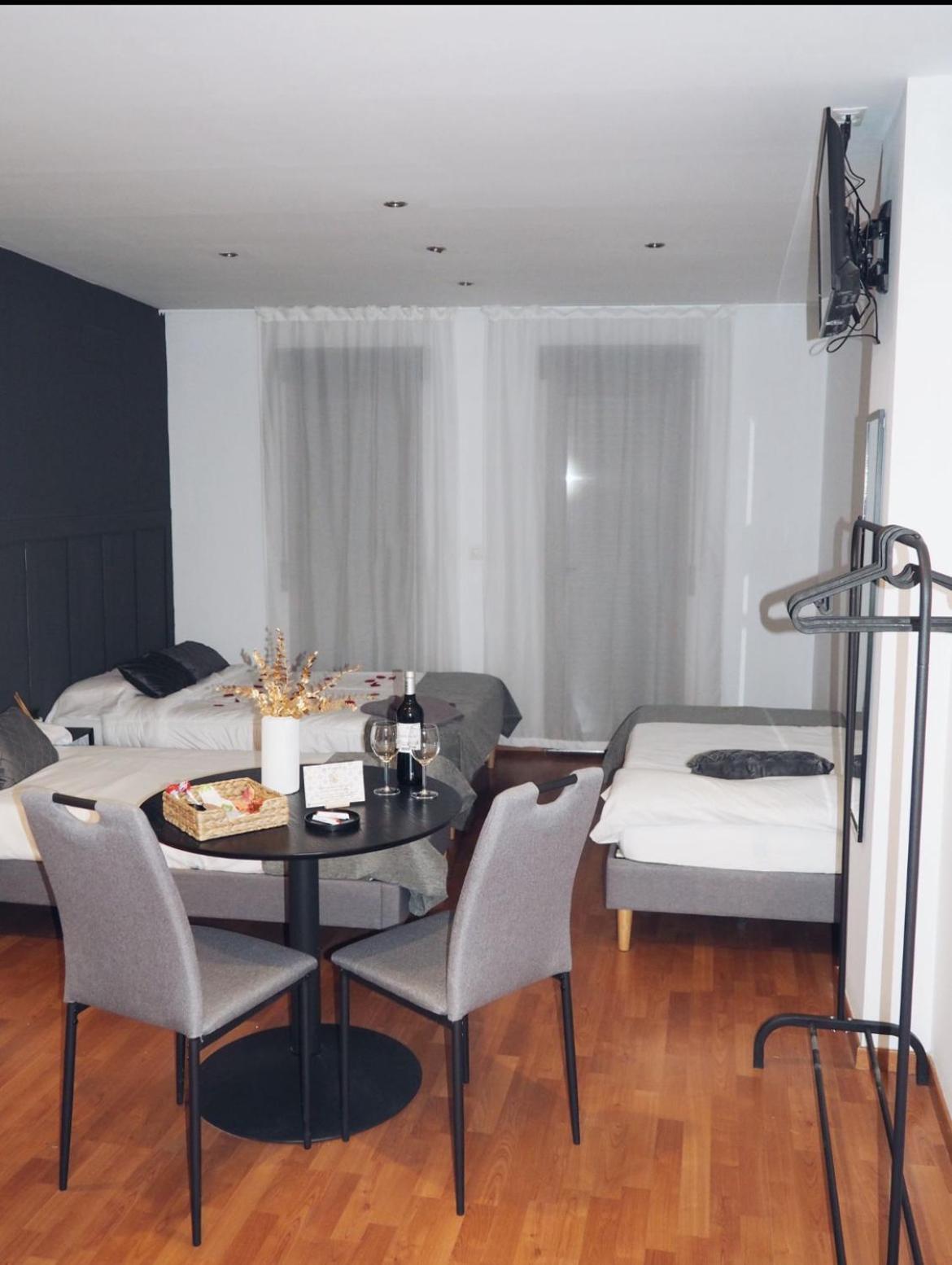 Lm Apartamentos Puentezuelas Granada Buitenkant foto